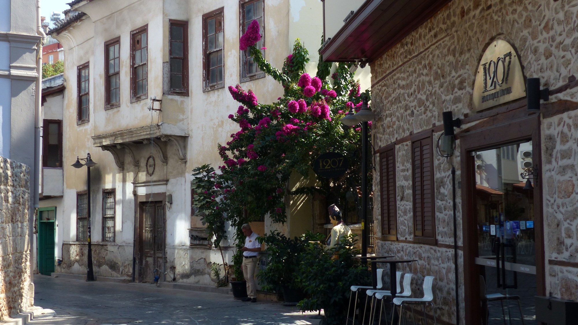 A peaceful street in the historic part of Antalya